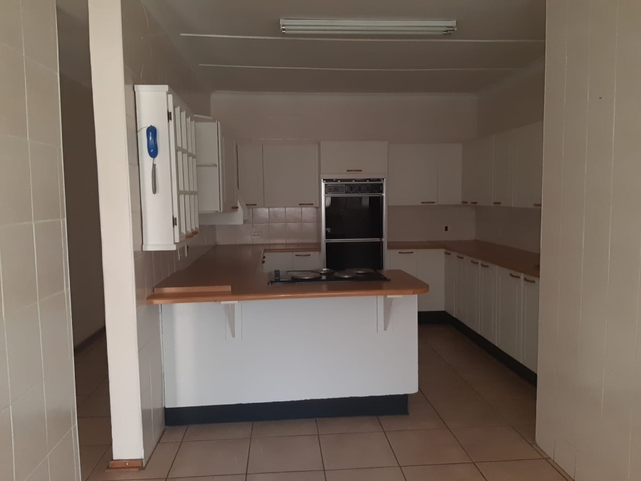 To Let 4 Bedroom Property for Rent in Elandia Free State